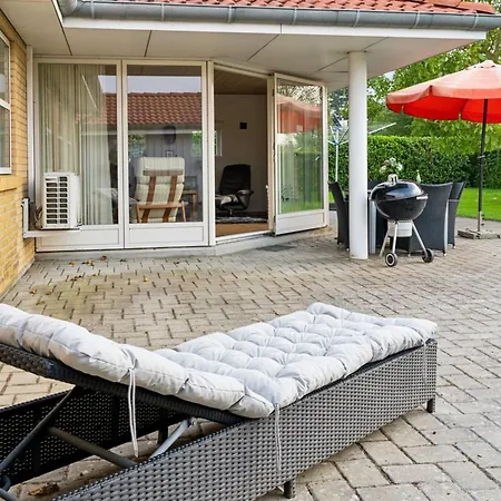 Dom wakacyjny Kalli - 100m From The Sea By Interhome