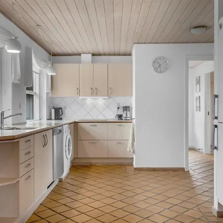 Kalli - 100m From The Sea By Interhome Nedre Lysabild